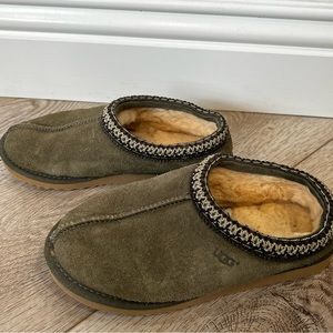 UGG Tasman Slipper women’s size 7